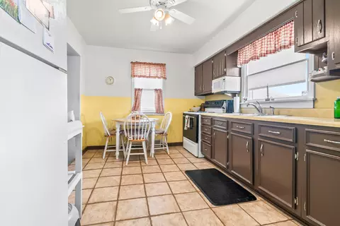 Kitchen - 3600 E Territorial Rd, Camden, MI 49232 photo 2 of 3