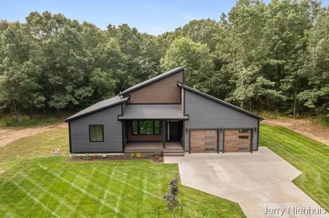 Exterior - 5846 113th Ave, Pullman, MI 49450 photo 11 of 11