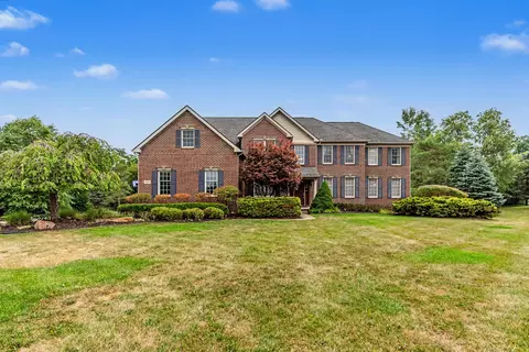 3528 Northbrooke Dr, Ypsilanti, MI 48198