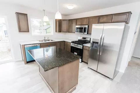 Kitchen - 165 Gooding St, Belding, MI 48809 photo 3 of 5