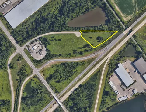 852 Cabill Dr, Holland, MI 49423