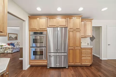 Kitchen - 5168 W Bluestone St, Jackson, MI 49201 photo 4 of 5