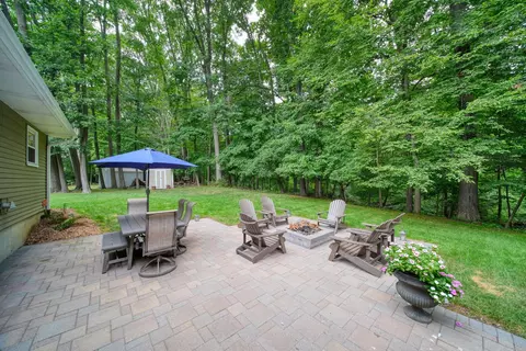 Exterior - 5168 W Bluestone St, Jackson, MI 49201 photo 13 of 21