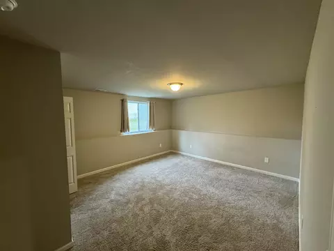Bedroom - 516 Macdonough St, Jackson, MI 49201 photo 5 of 6