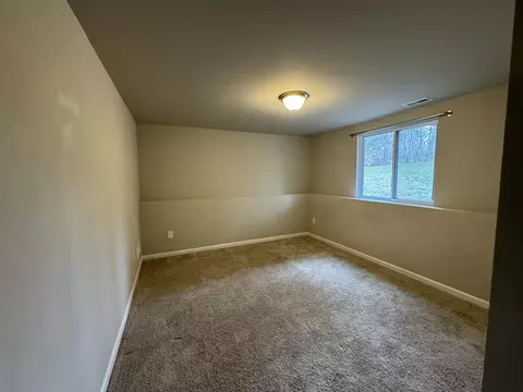 Bedroom - 516 Macdonough St, Jackson, MI 49201 photo 3 of 6