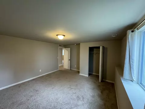 Bedroom - 516 Macdonough St, Jackson, MI 49201 photo 6 of 6