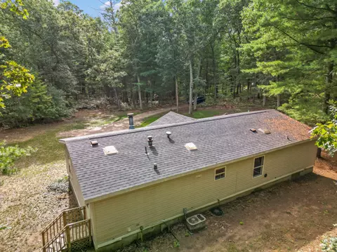 2197 E Cedar St, Newaygo, MI 49337 photo 3