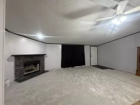 Living - 2197 E Cedar St, Newaygo, MI 49337 photo 2 of 2