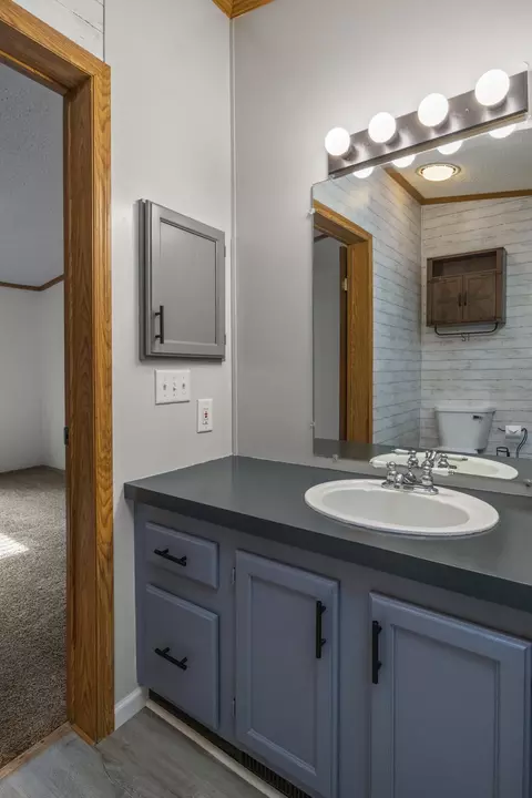 2197 E Cedar St, Newaygo, MI 49337 photo 17