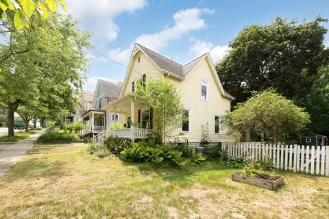 326 S 7th St, Ann Arbor, MI 48103