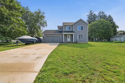 Exterior - 30 Ecklund St, Sparta, MI 49345 photo 2 of 10
