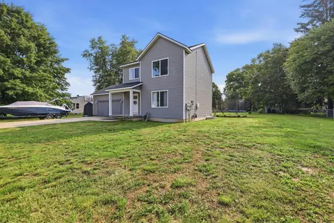 Exterior - 30 Ecklund St, Sparta, MI 49345 photo 3 of 10