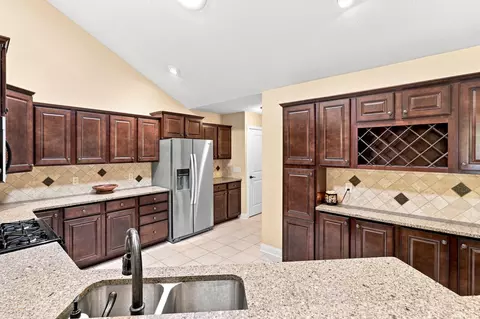 Kitchen - 1073 Bridge Crst SE, Ada, MI 49301 photo 2 of 3