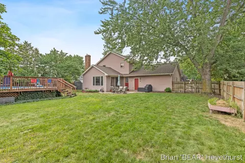 7520 Windgate Dr, Jenison, MI 49428 photo 25