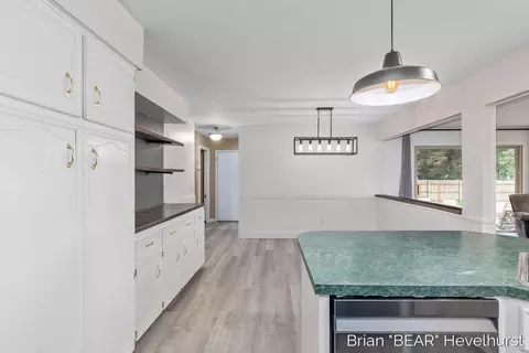 7520 Windgate Dr, Jenison, MI 49428 photo 10
