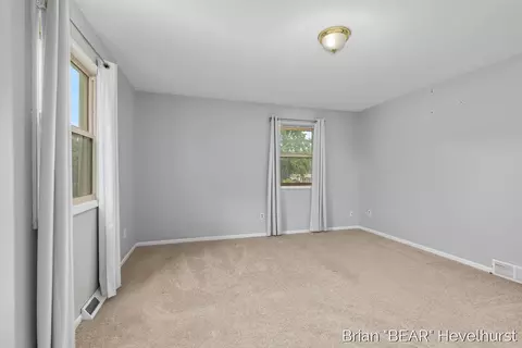 7520 Windgate Dr, Jenison, MI 49428 photo 15