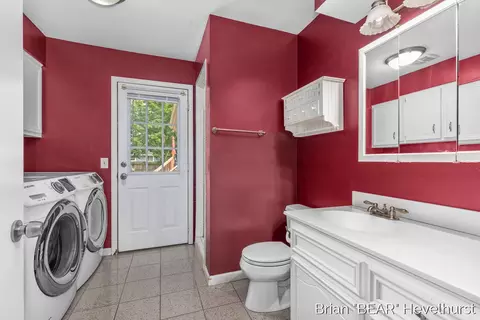 7520 Windgate Dr, Jenison, MI 49428 photo 14