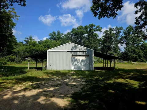 747 S Silver Dr, White Cloud, MI 49349 photo 2