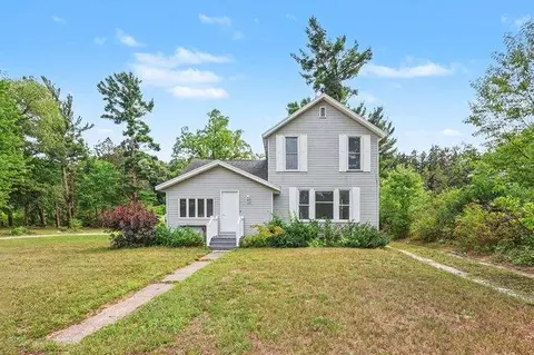 937 W Giles Rd, Muskegon, MI 49445
