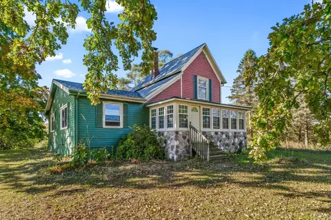 9031 Adams Rd, Middleville, MI 49333