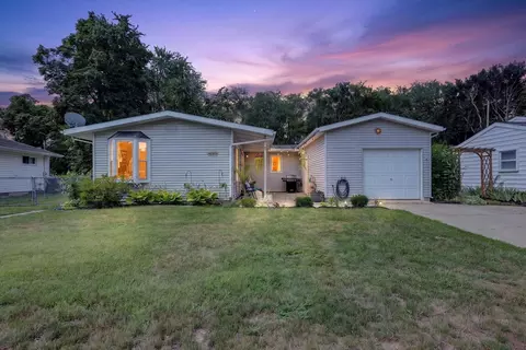 4089 Northgate Dr NE, Grand Rapids, MI 49525