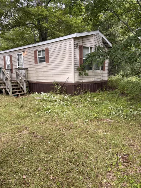 900 S Stout Rd, Glennie, MI 48737
