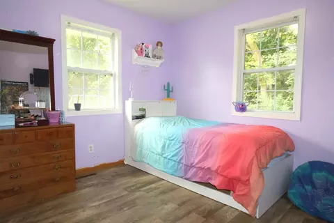 Bedroom - 5656 Paradise Dr, Reading, MI 49274 photo 3 of 4