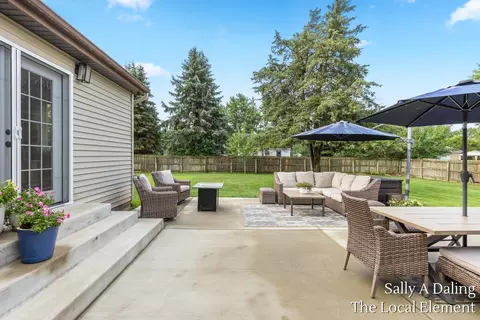 1712 Joan Ct, Dorr, MI 49323 photo 26
