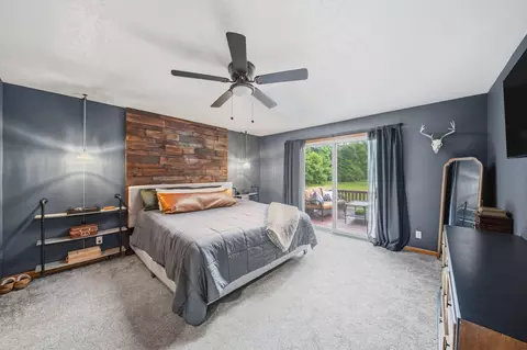 Bedroom - 2777 Blackman Rd, Jackson, MI 49201 photo 4 of 5