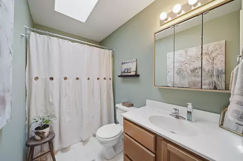 Bath - 2777 Blackman Rd, Jackson, MI 49201 photo 1 of 4