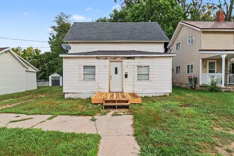 164 Deming Rd, Shelby, MI 49455