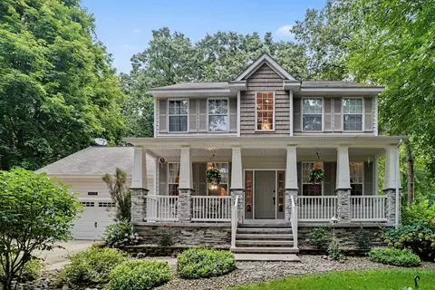 3423 Hathaway Rd, Kalamazoo, MI 49009