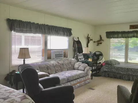 Living - 66521 Winding River Rd, Constantine, MI 49042 photo 2 of 4