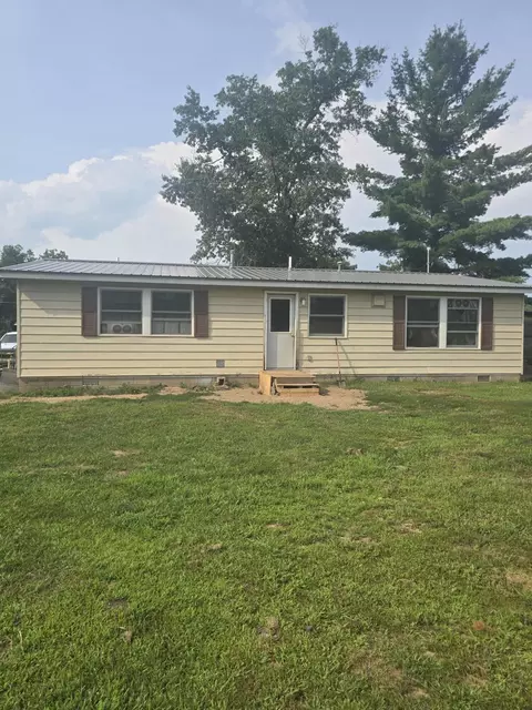 2440 Dennis James Dr, Prescott, MI 48756