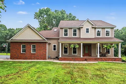 60887 Valley View Blvd, Mattawan, MI 49071