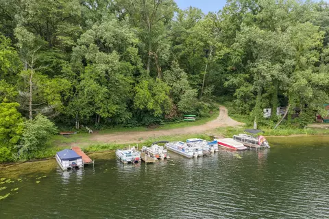 Exterior - 10881 Hoffman Rd, Three Rivers, MI 49093 photo 5 of 5