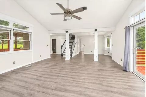 Living - 10881 Hoffman Rd, Three Rivers, MI 49093 photo 3 of 4