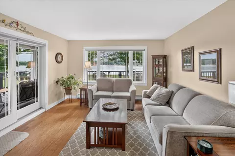 Living - 540 N Harding Ave, Harrison, MI 48625 photo 3 of 5