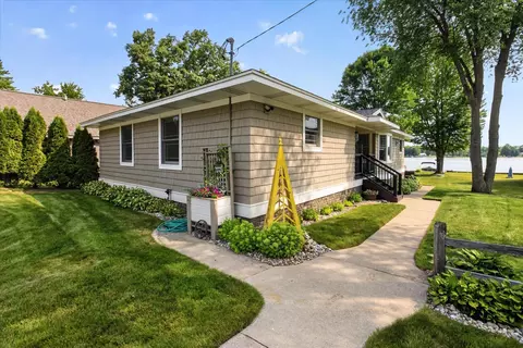 Exterior - 540 N Harding Ave, Harrison, MI 48625 photo 2 of 19