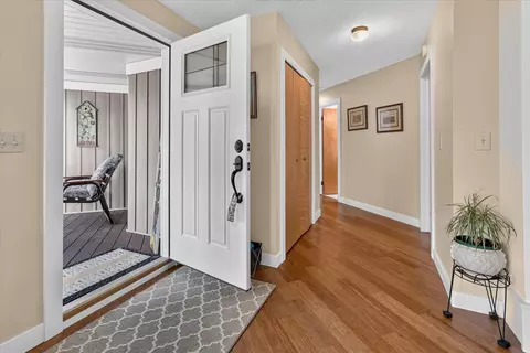 Entry Way - 540 N Harding Ave, Harrison, MI 48625 photo 1 of 2