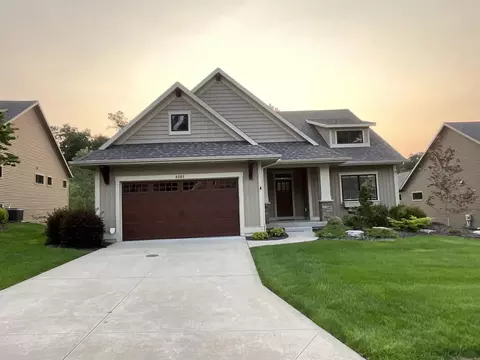 4161 Maybeck Dr NE #14, Grand Rapids, MI 49525