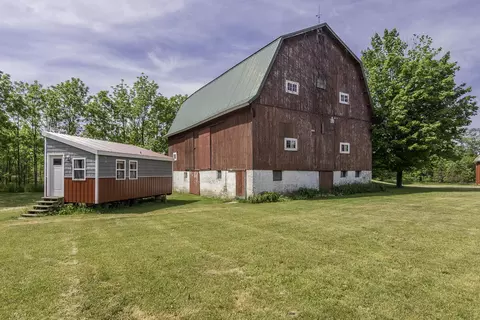 Exterior - 11481 Cressey Rd, Plainwell, MI 49080 photo 9 of 21