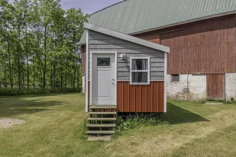Exterior - 11481 Cressey Rd, Plainwell, MI 49080 photo 12 of 21