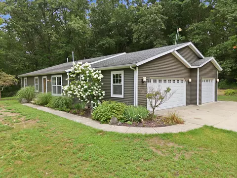 Exterior - 5643 E C Ave, Richland, MI 49083 photo 3 of 9