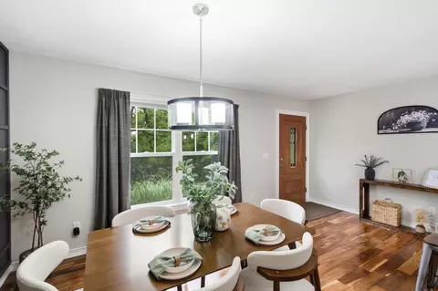Dining - 5643 E C Ave, Richland, MI 49083 photo 2 of 2