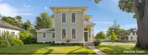 1188 4th St, Muskegon, MI 49441