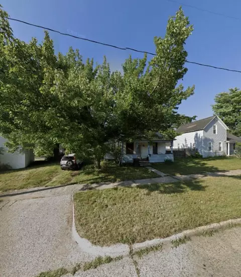 682 Evanston Ave, Muskegon, MI 49442
