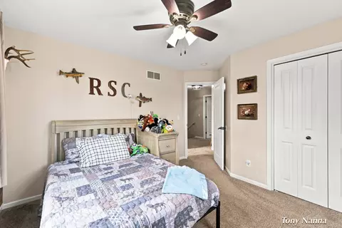 Bedroom - 355 N Shaw Rd, Bailey, MI 49303 photo 4 of 5