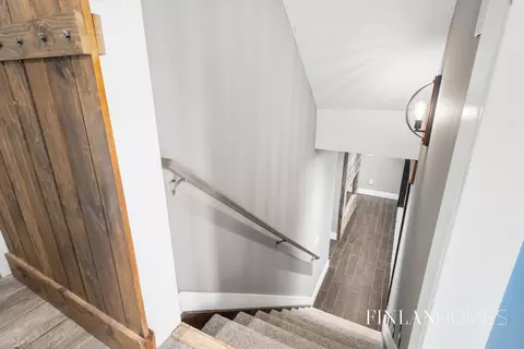 Entry Way - 8655 Haystack Rd SE, Caledonia, MI 49316 photo 4 of 5