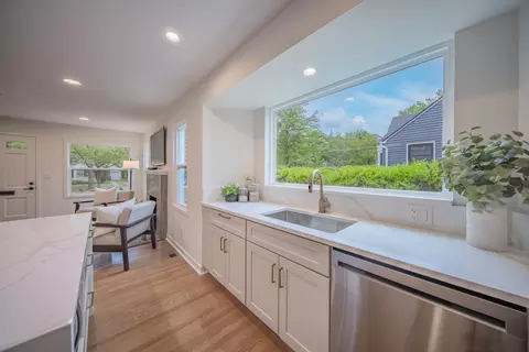 Kitchen - 1109 Birk Ave, Ann Arbor, MI 48103 photo 3 of 6